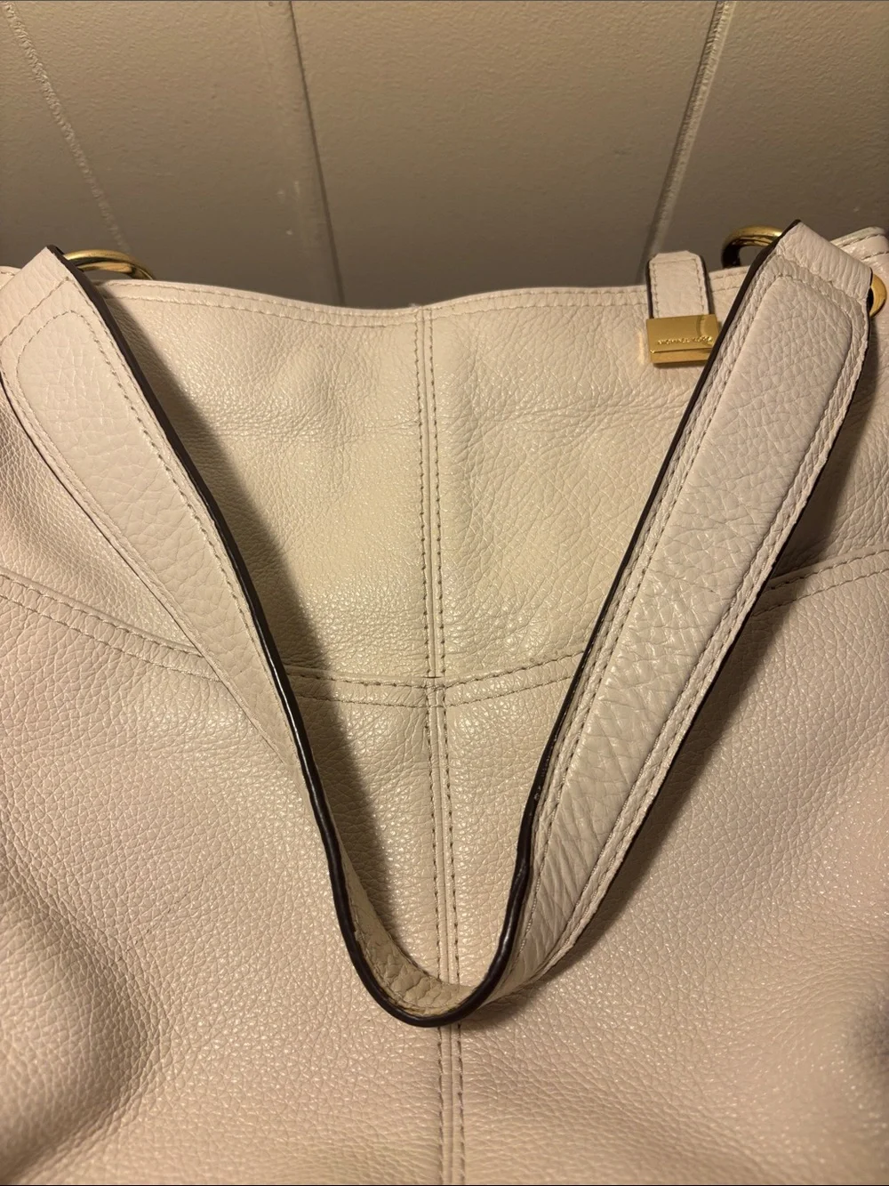 VGUC Michael Kors Fulton Large Pebbled Leather Hobo Shoulder Bag - Cream